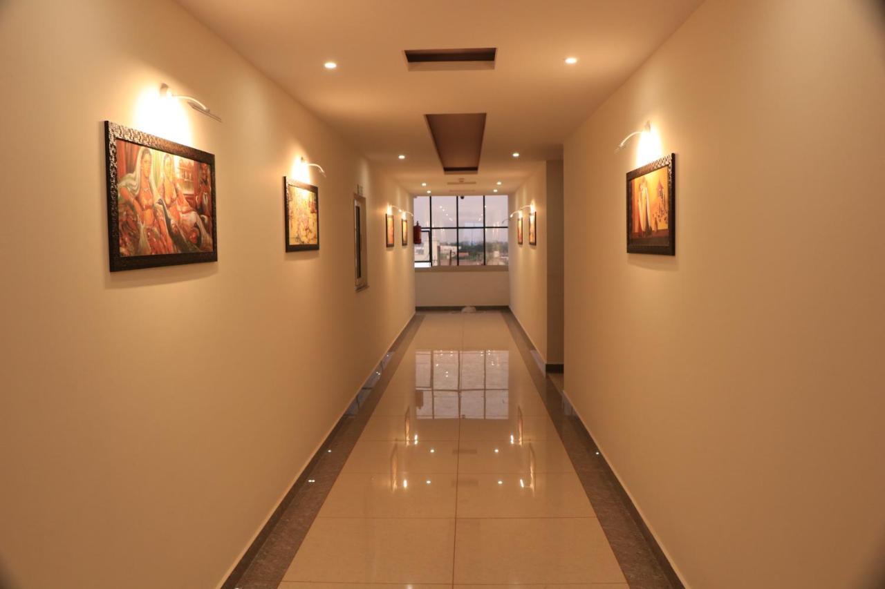 Hotel Viraj Residency Bhuj Exterior foto